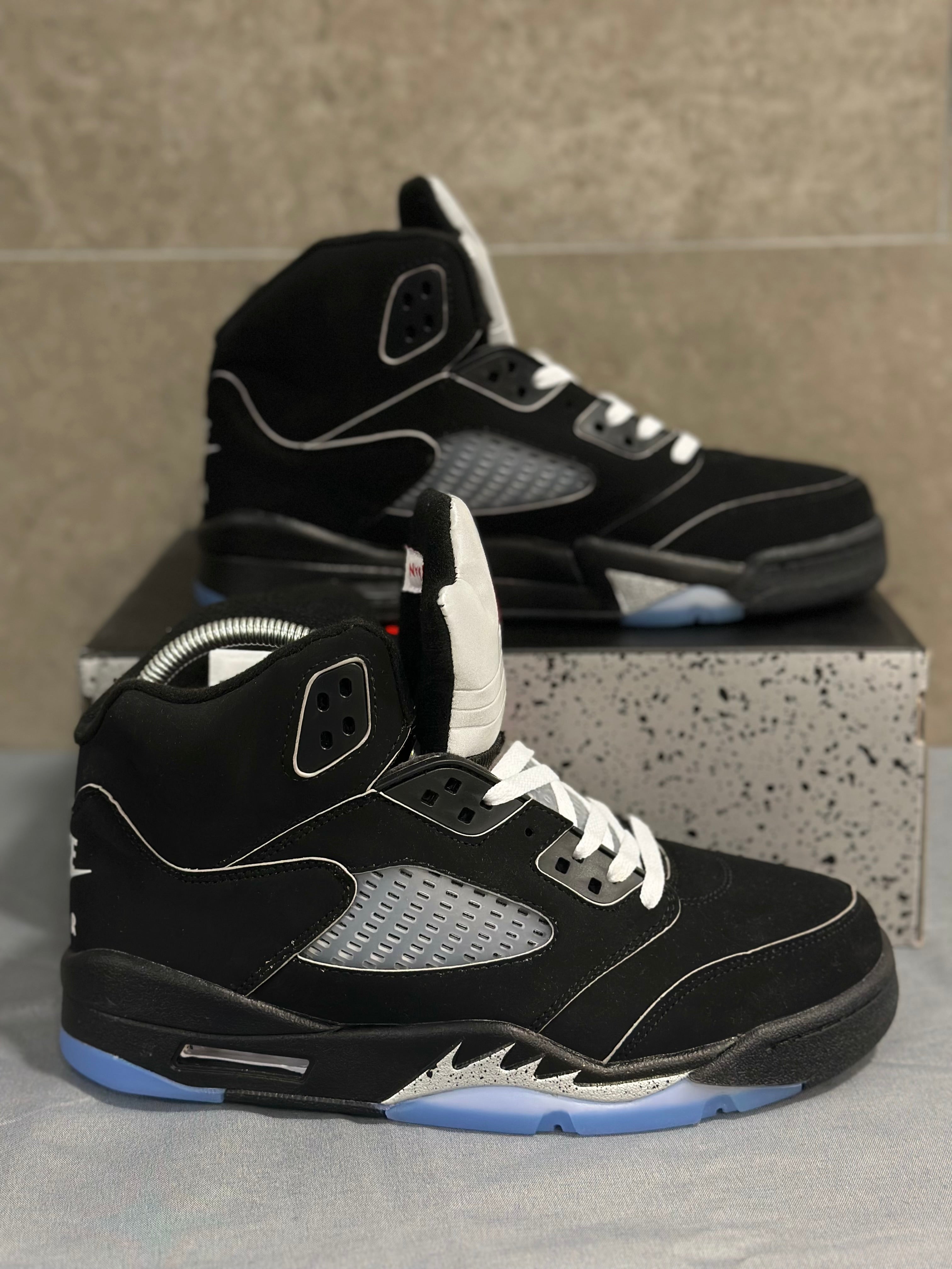 AJ5 'Metalic Silver'