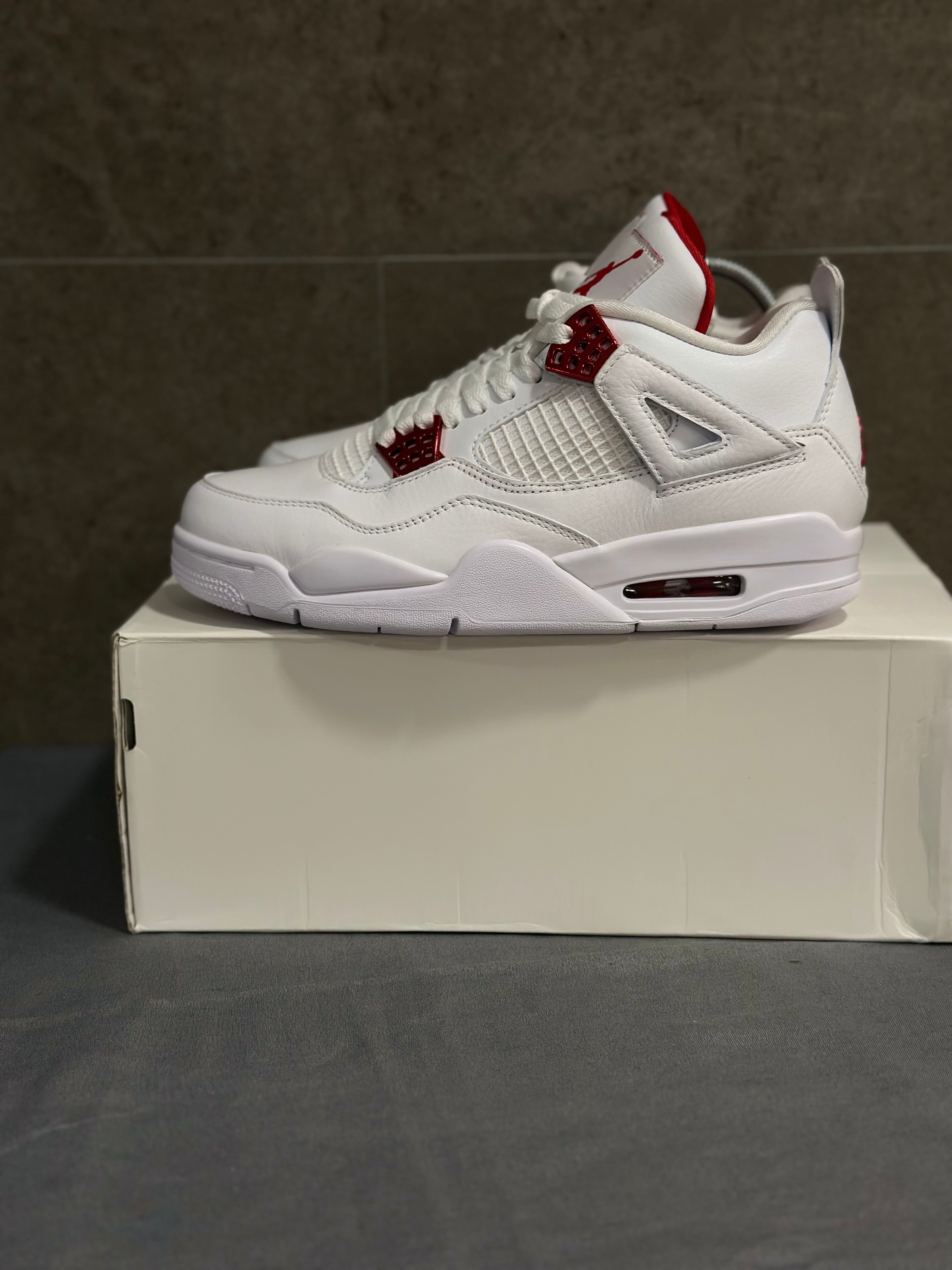 AJ 4 “Metalic Red”