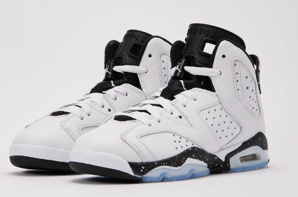 AJ6 Retro ‘Reverse Oreo'