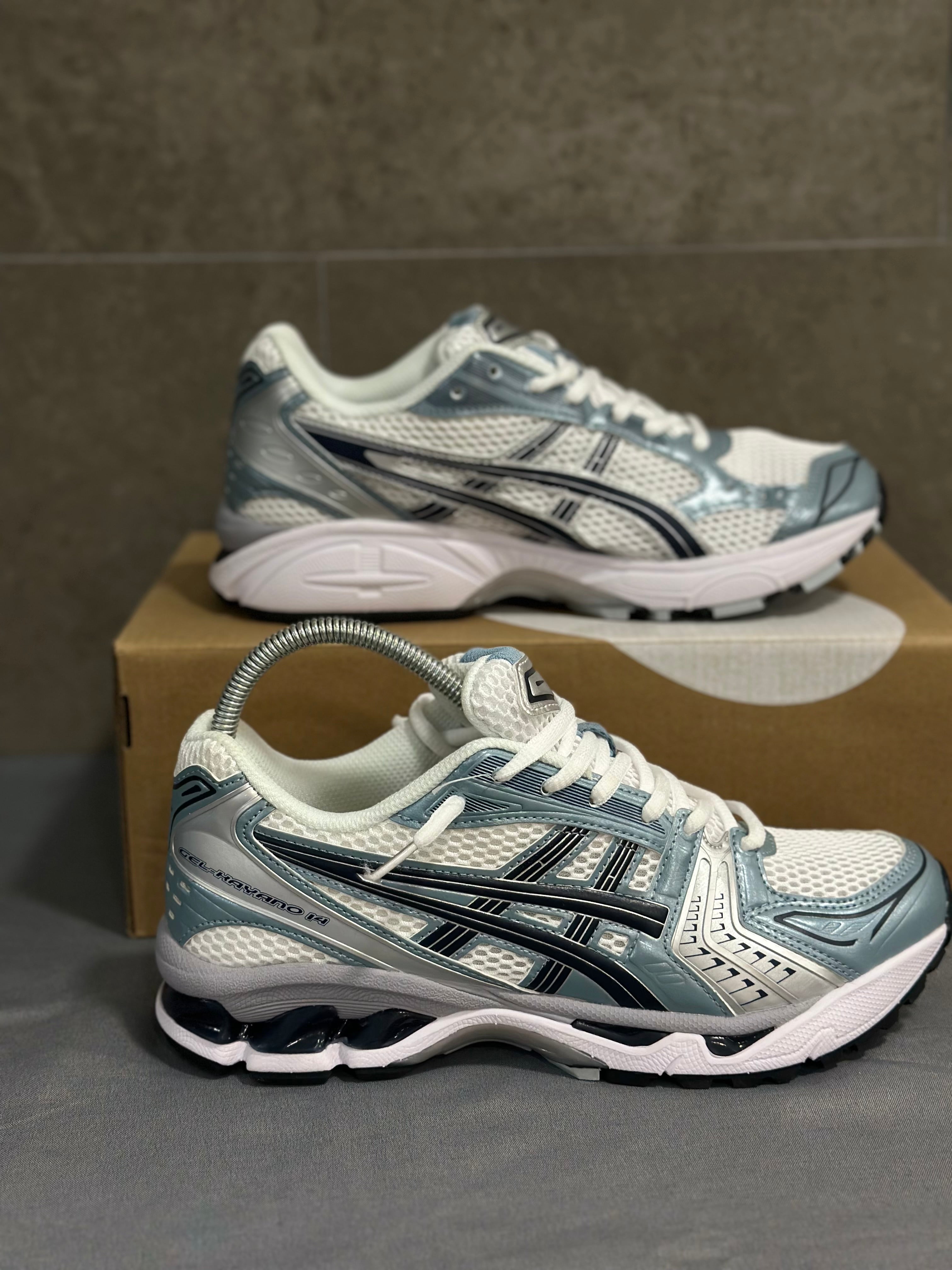 Asic6 Kayano 14