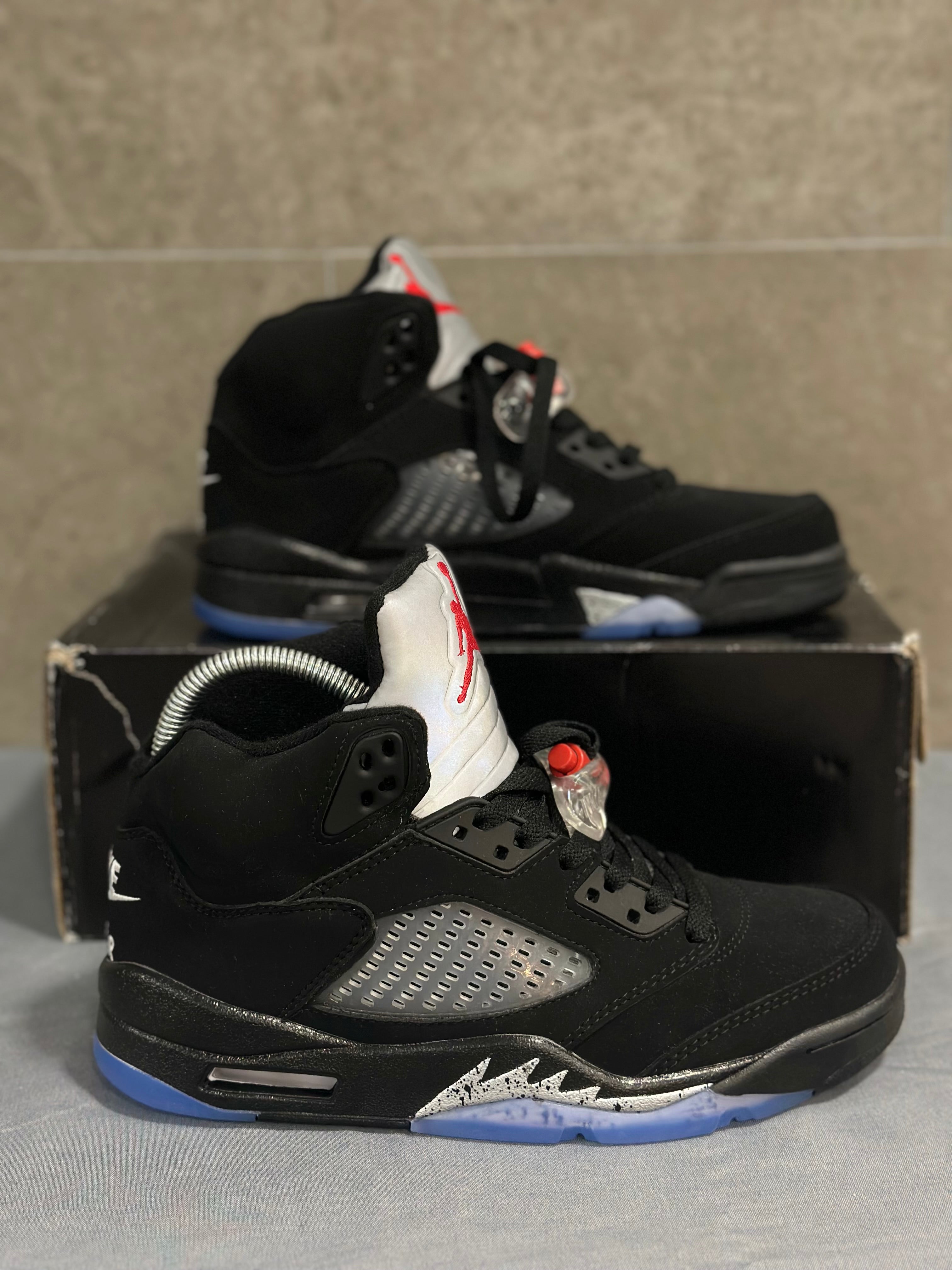 AJ 5